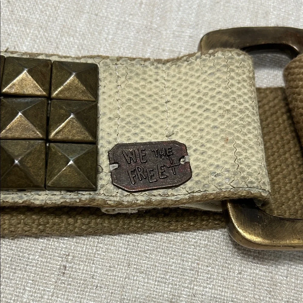 Free People We the Free Belt Studded Canvas Mountain Design and Large Buckle - Picture 2 of 13